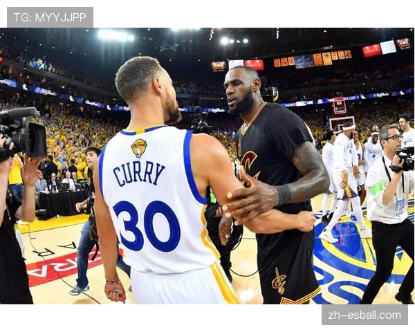 勇士客场五分优势险胜骑士 库里关键发挥助球队稳固排名